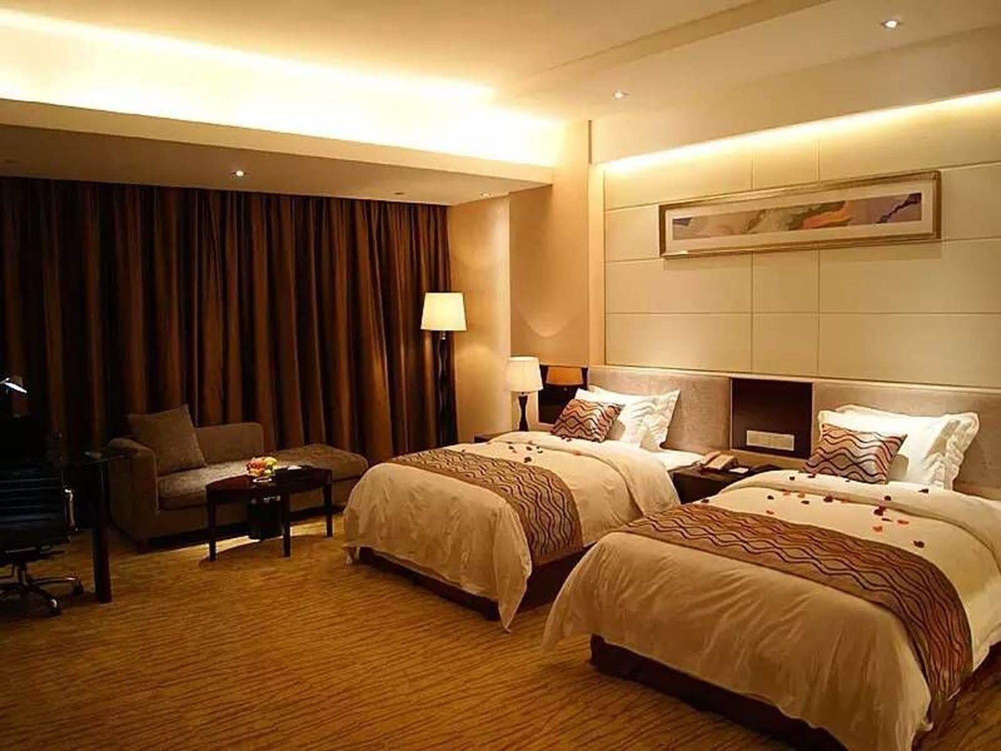 Omeiga Business Hotel Yiwu (Zhejiang) Buitenkant foto