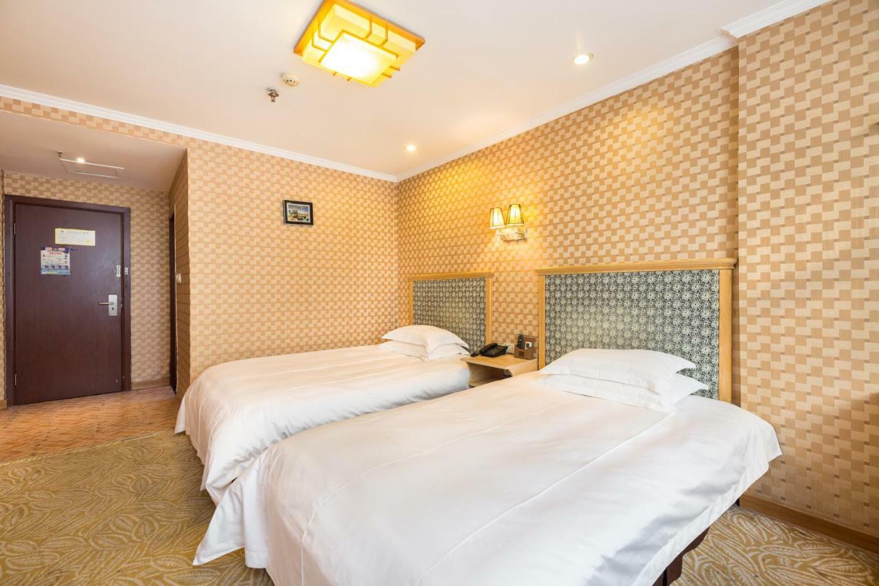 Omeiga Business Hotel Yiwu (Zhejiang) Buitenkant foto