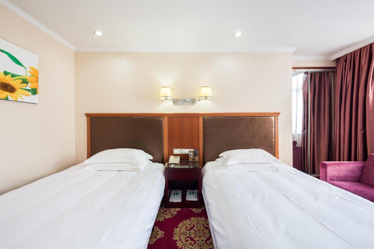 Omeiga Business Hotel Yiwu (Zhejiang) Buitenkant foto